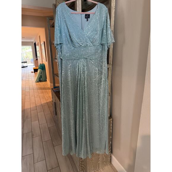 Adrianna Papell Metallic Mesh Draped Gown 24W Sea Glass - Picture 3 of 8